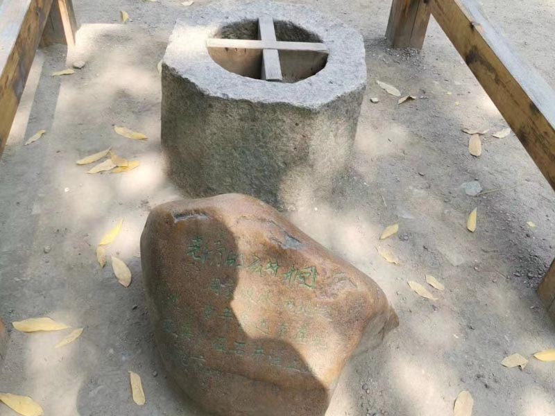 上海律師咨詢?yōu)槟v解房地產(chǎn)交易中的法律風(fēng)險及應(yīng)對策略