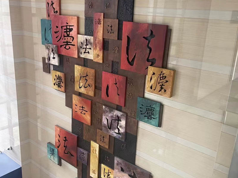 搶奪罪詳解！上海刑事大律師幫您罪名、量刑、案例分析一網(wǎng)打盡！