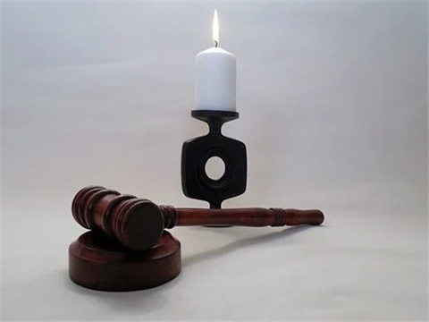 松江洞涇律師談博主褻瀆烈士墓判七個(gè)月