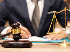 <b>浦東區律師：解析打架造成骨折的賠償金額</b>